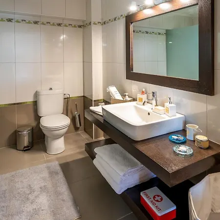 Guesthouse With Private Pool & Breathtaking View Apartment