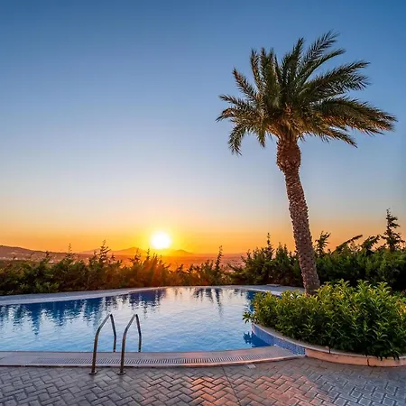 Guesthouse With Private Pool & Breathtaking View Kos Town