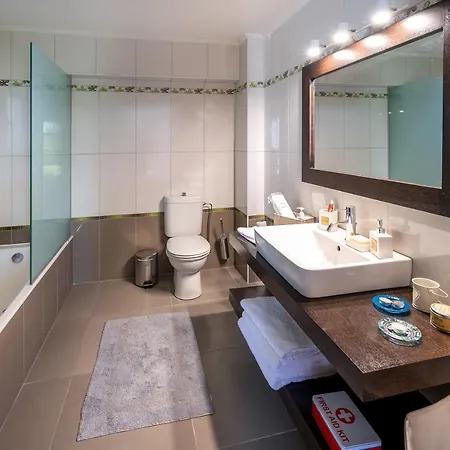 Guesthouse With Private Pool & Breathtaking View *